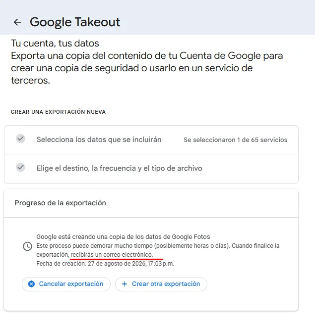 Pantalla de progreso de Google Takeout indicando que se está creando una copia de los datos de Google Fotos